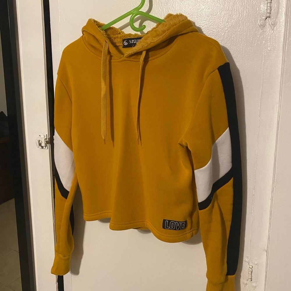 Cropped sweater
